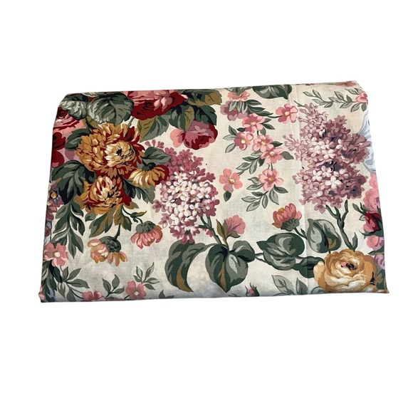 Vintage Ralph Lauren Allison Oblong Table Cloth Victorian Floral, 60” x 120” - Picture 5 of 12